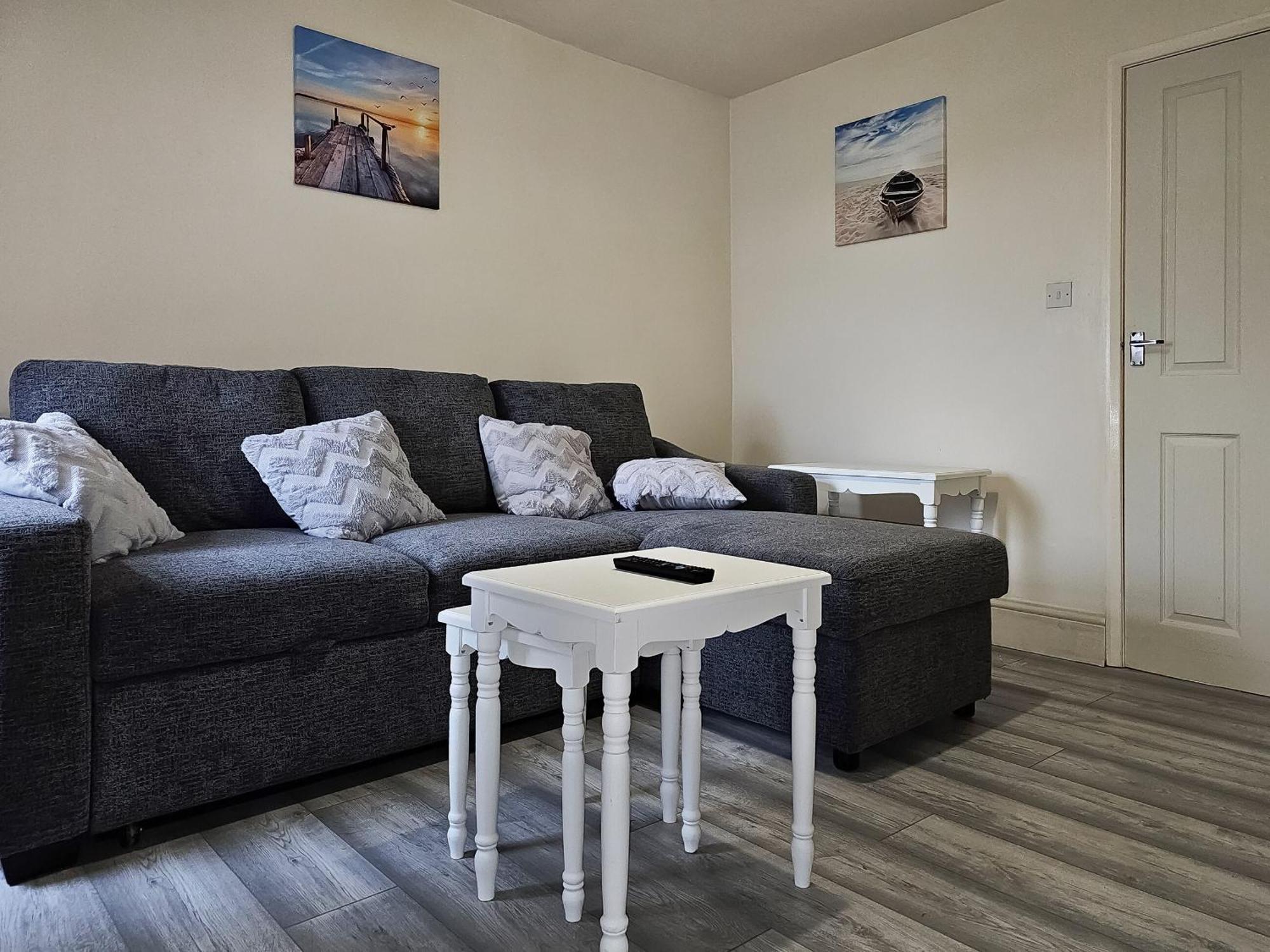 Queen House Belper Buitenkant foto